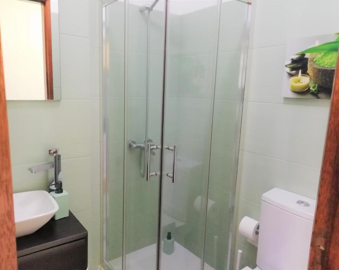 Large Apartment Near The Beach And Lisbon Costa da Caparica Dış mekan fotoğraf
