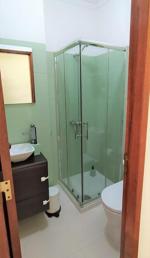 Large Apartment Near The Beach And Lisbon Costa da Caparica Dış mekan fotoğraf